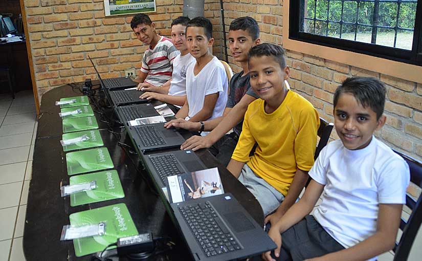 Laptops von alsterarbeit erreichen Honduras