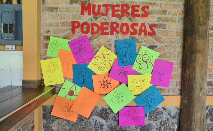 Mujeres Poderosas-Weltfrauentag für unsere Mädchen in Honduras!